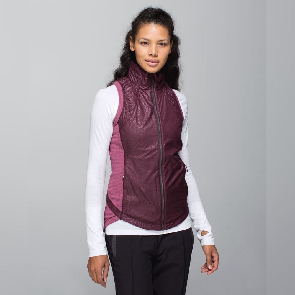 Lululemon Rebel Runner Vest. Burgundy. Size 4